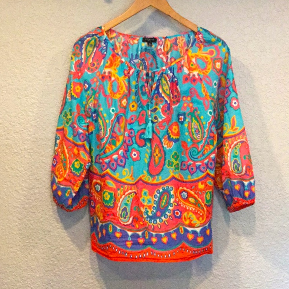 Talbots Blouse. Beautiful Summer Top🌻Gently worn, in excellent condition! 🪺